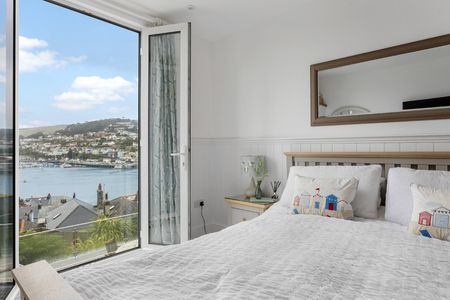 Ddd86758 2e5c 4975 b473 350f6a5ff803 homerunner