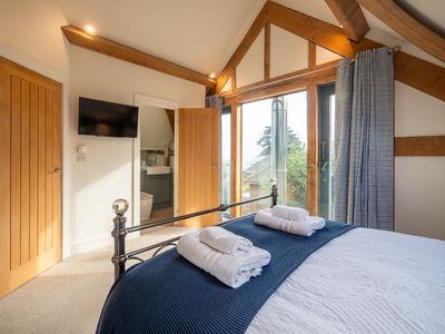 E7c86653 20bb 451a b2a7 fec824ef3b6d homerunner