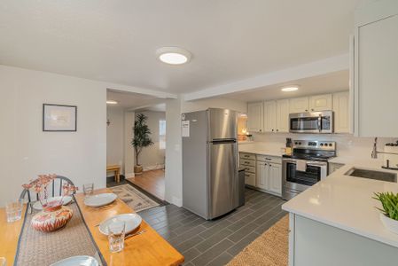 F34fa943 a144 4ace b88a 2f25b02e4514 homerunner