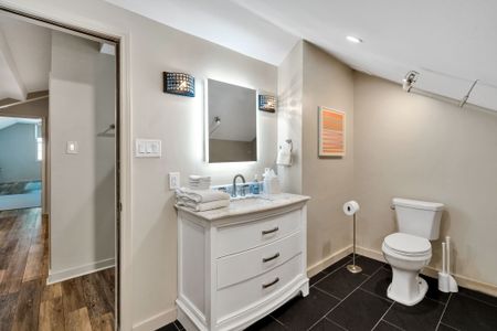 Fresh white vanity with a modern glow