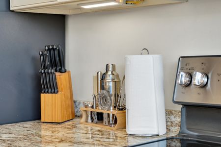 Knife block and cocktail shaker for nights in