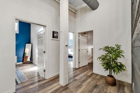 Easy flow from room to room