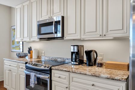 Coffee maker and kettle for an easy morning