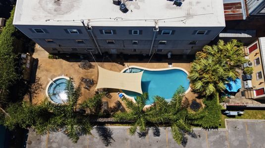 Sun-soaked pool & bubbling hot tub vibes
