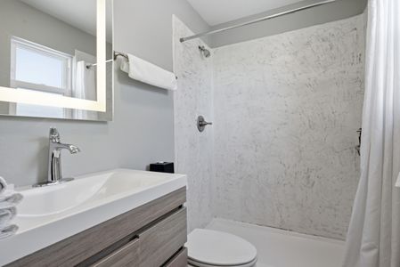 Laundry area w/ washer & dryer in unit