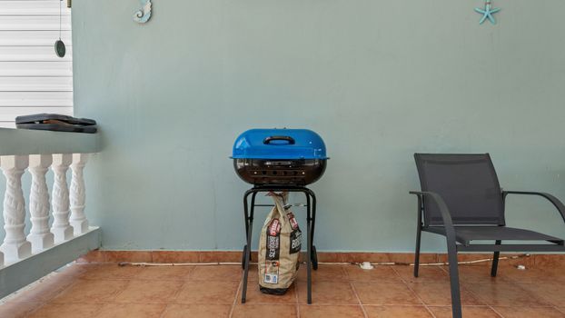Grill masters welcome! Enjoy outdoor cooking with our BBQ.