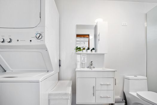 In-unit washer & dryer! Pack light and stay fresh with this super convenient laundry setup.