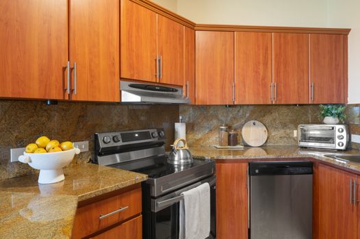 From morning coffee to evening dinners, this well-appointed kitchen makes dining in a breeze.