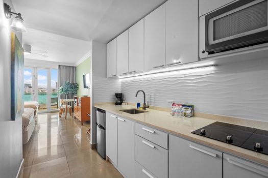 Perfect for longer stays or budget-conscious travelers: a well-appointed kitchen to prepare your own meals and snacks.