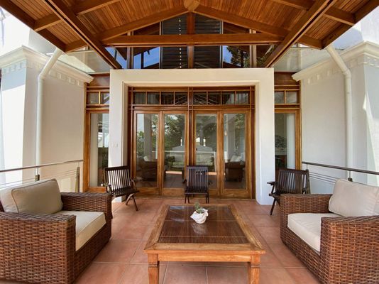 Main floor covered terrace