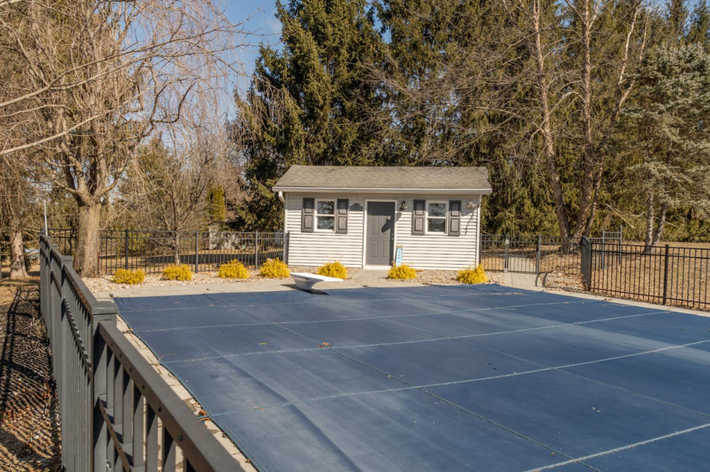 Robin's Nest Lookout: Airy Retreat w/ Scenic Pool Main Image