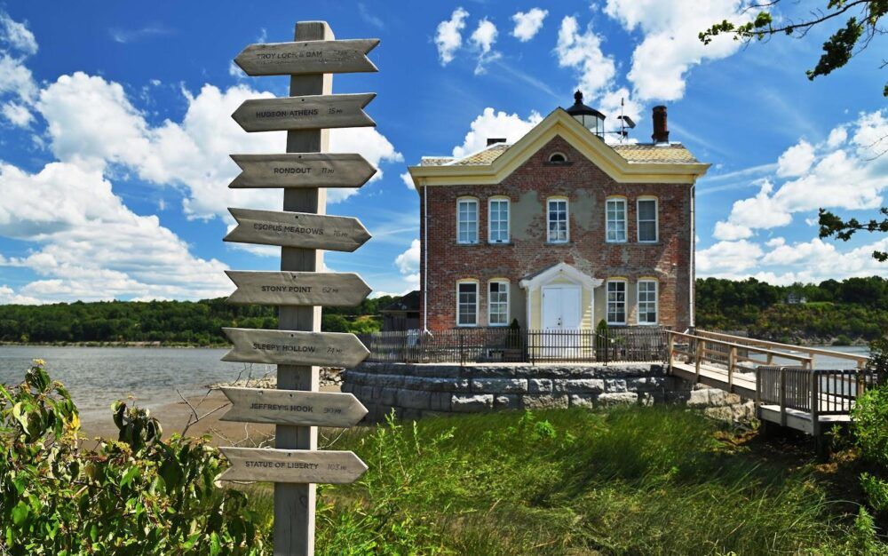 Saugerties Lighthouse Image