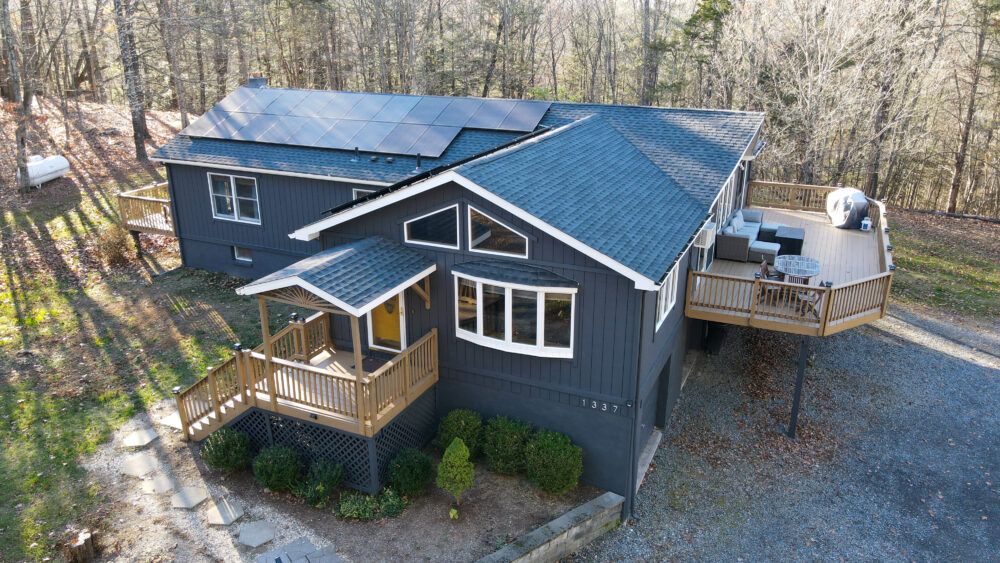 Esopus Escape: Secluded Escape w/ Hot Tub Main Image