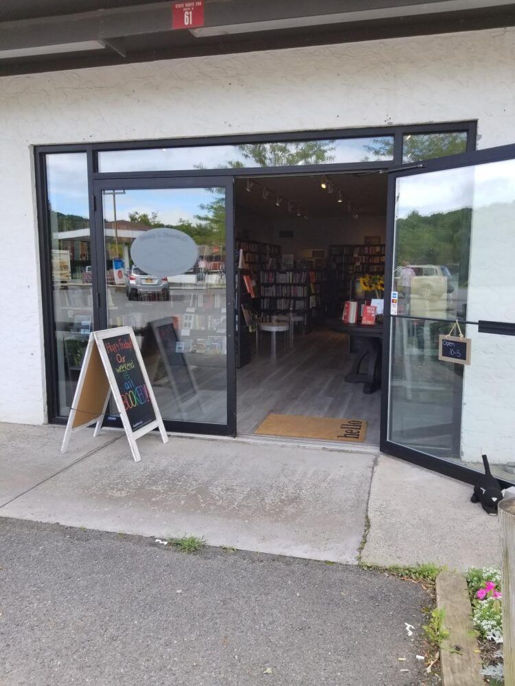 Briars & Brambles Books Image