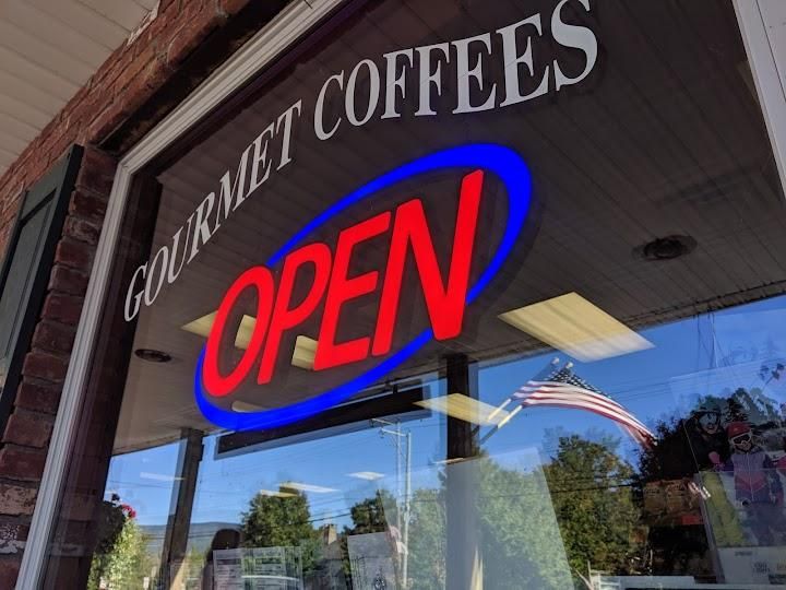 Village Market Deli Image