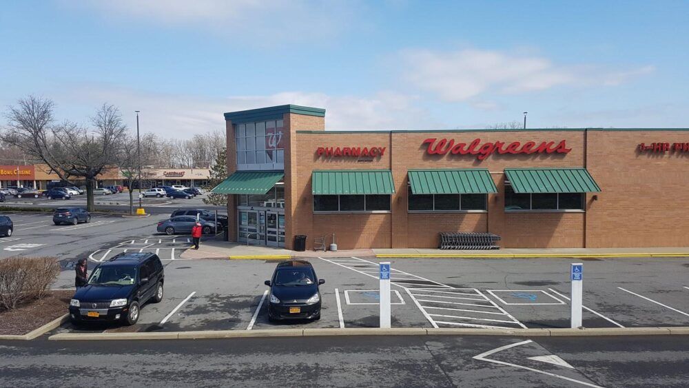 Kingston Plaza Image