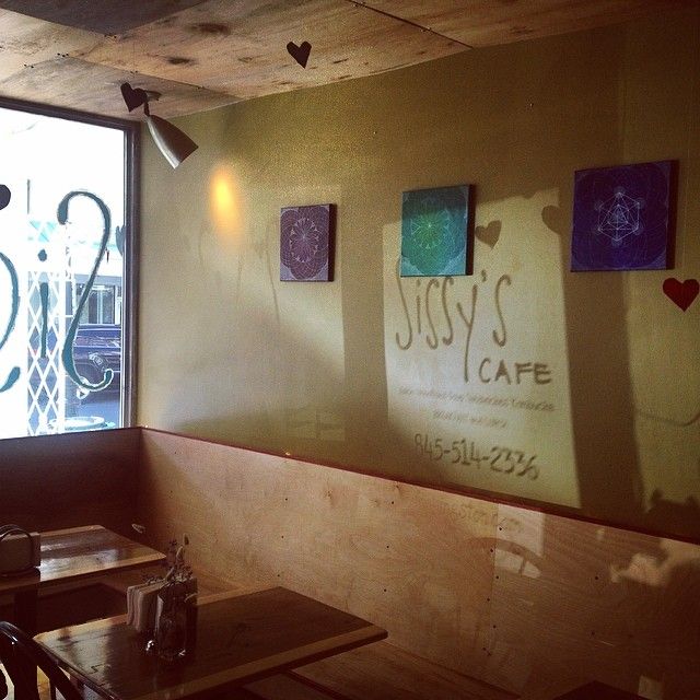 Sissy's Cafe Image