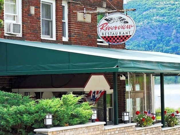 Riverview Restaurant Image