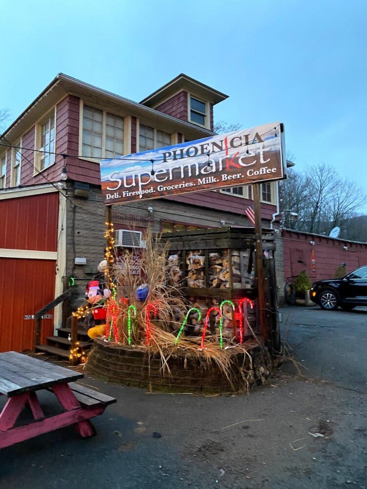 Phoenicia Market Image