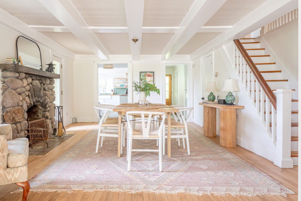 Rose Meadow: Quiet 1800s Farm House Main Image