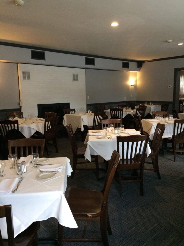 Stonehedge Restaurant Image