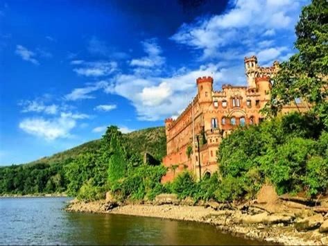 Bannerman Castle - Dock for Tours Image