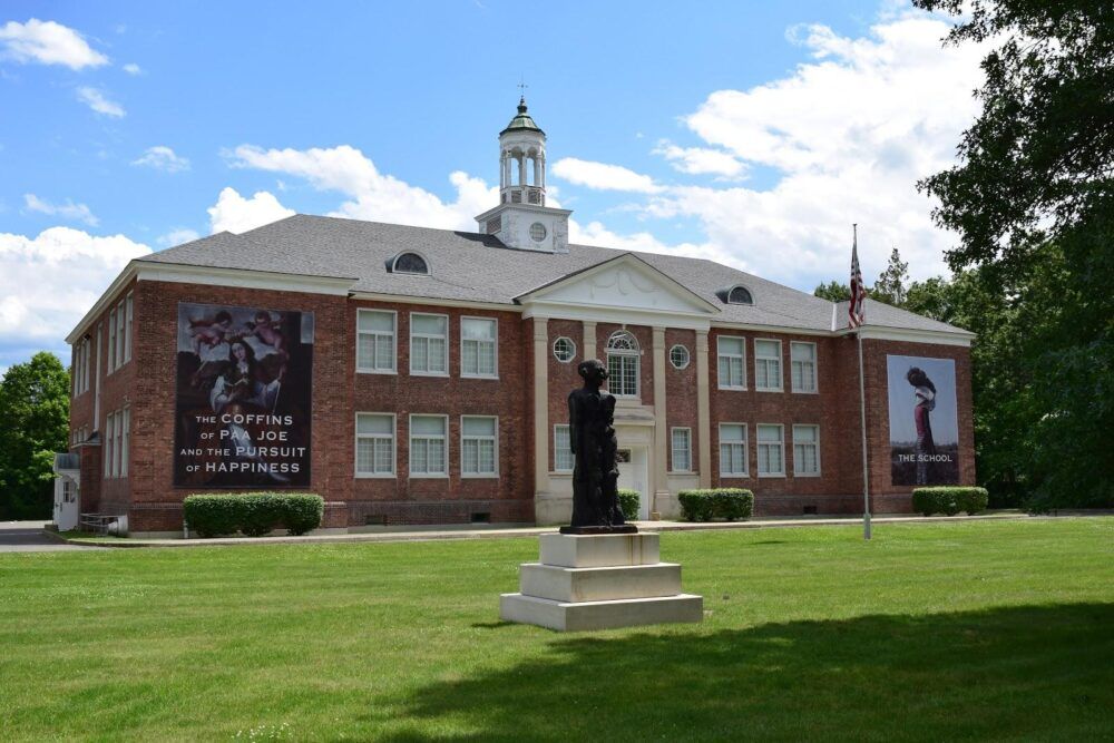 Jack Shainman Gallery: The School Image