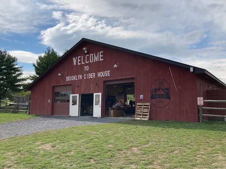 Twin Star Orchards Image