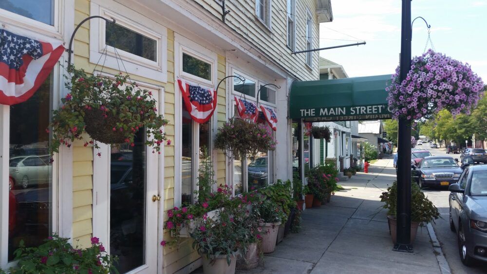 Main Street Diner Image