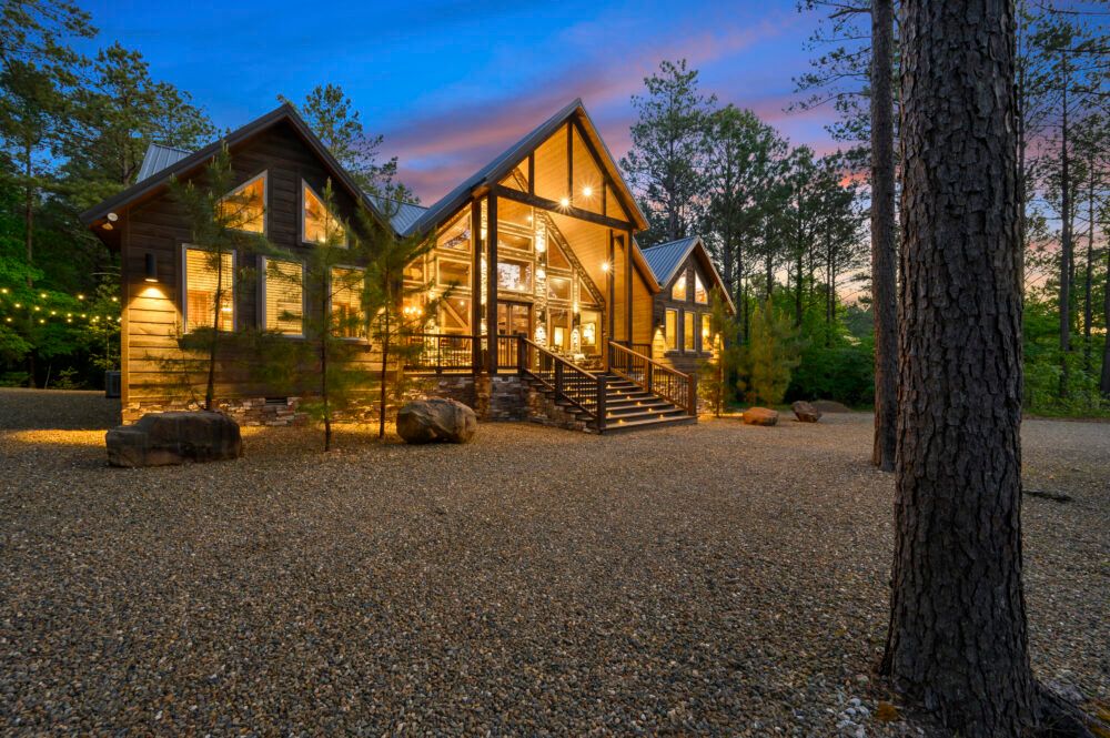 Home Sweet 'Homa - Rustic Chic 5 Bedroom Cabin! Main Image