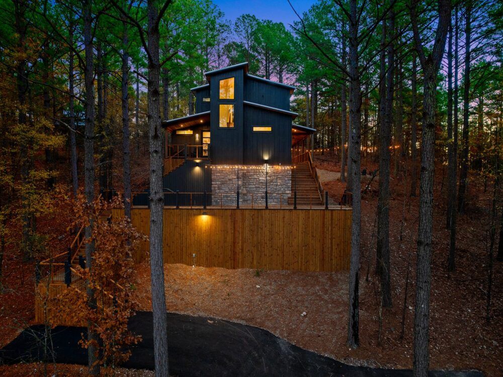Up & Away Ultra Luxury Cabin- Sleeps 14 Main Image