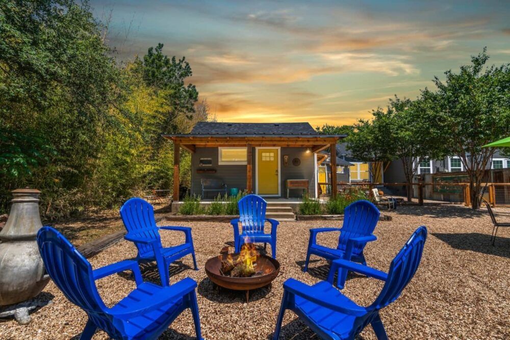 Cameron Park House & Bungalow Pet Friendly! Main Image