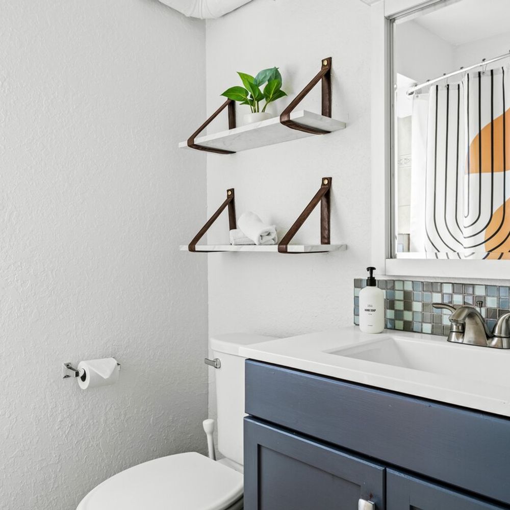 Full bathroom