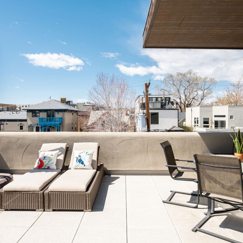 Rooftop deck seating