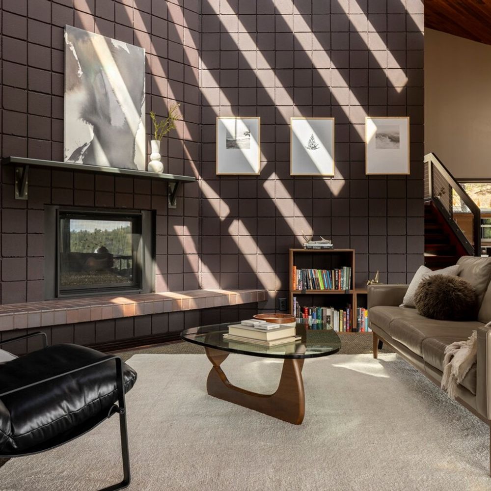Seating in main living area *Gas fireplace not available for use*