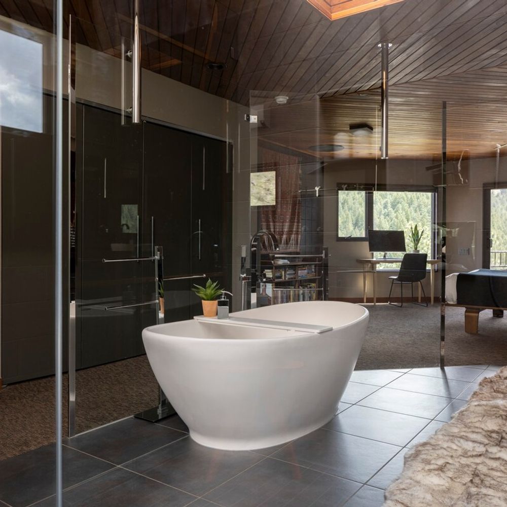 Large soaking tub in the primary en suite bathroom