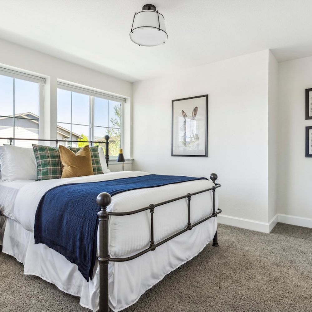 Bedroom 2 with queen bed