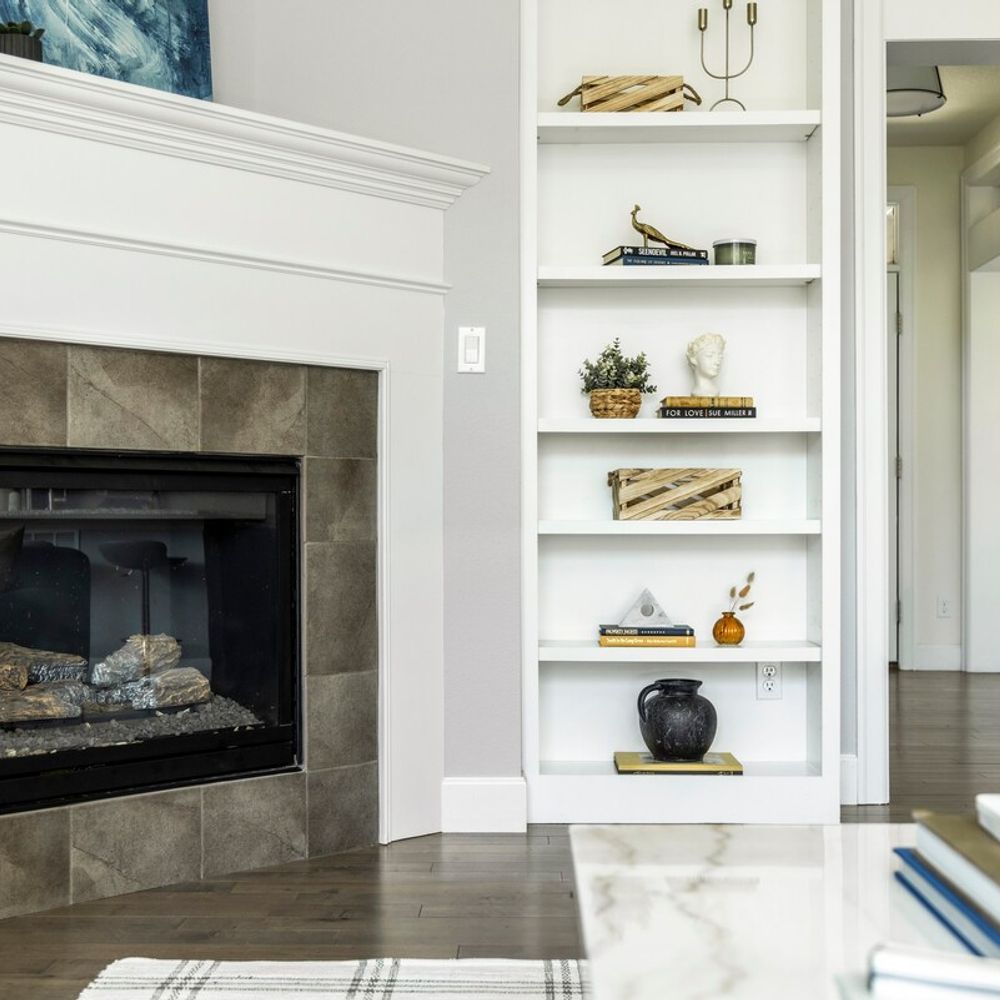 Gas fireplace