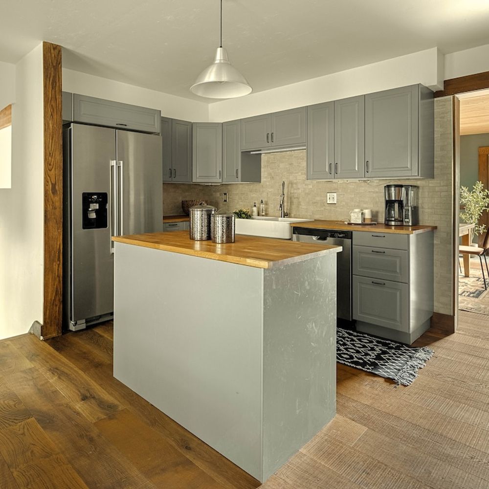 Kitchen with island