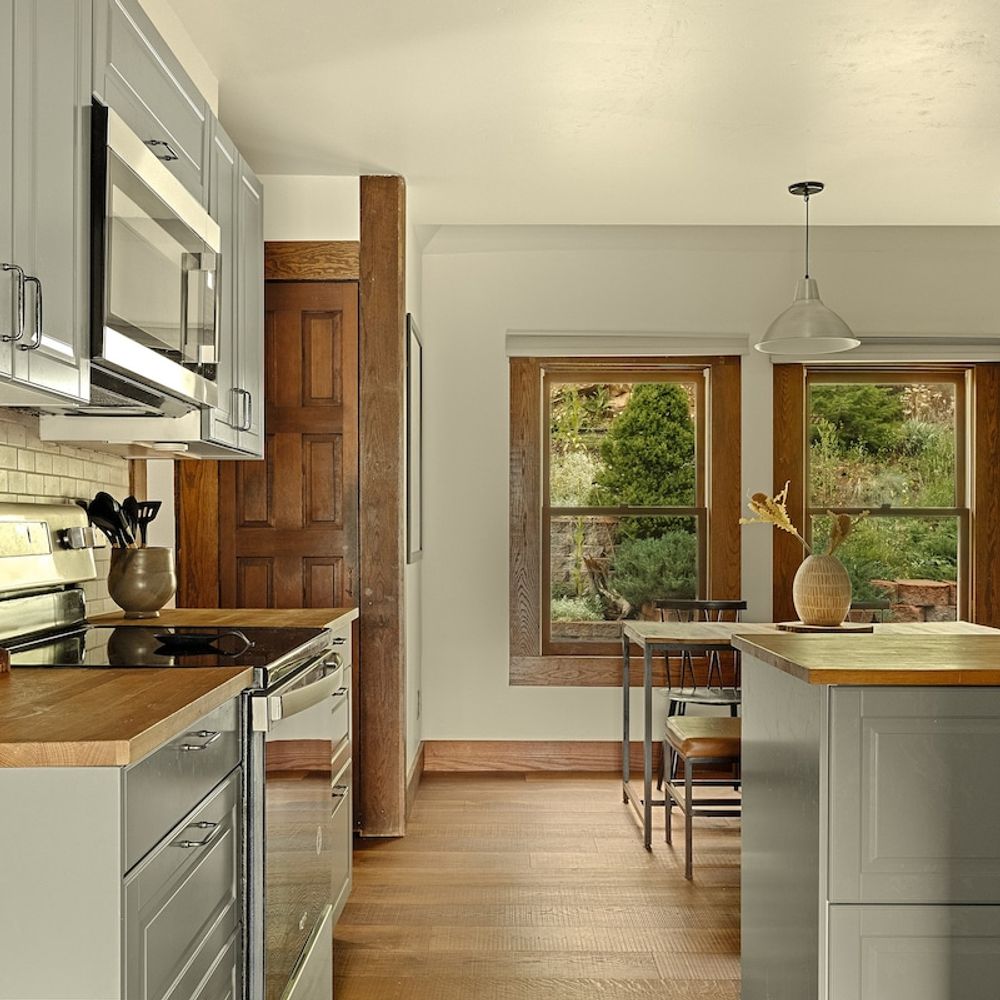 Kitchen with table