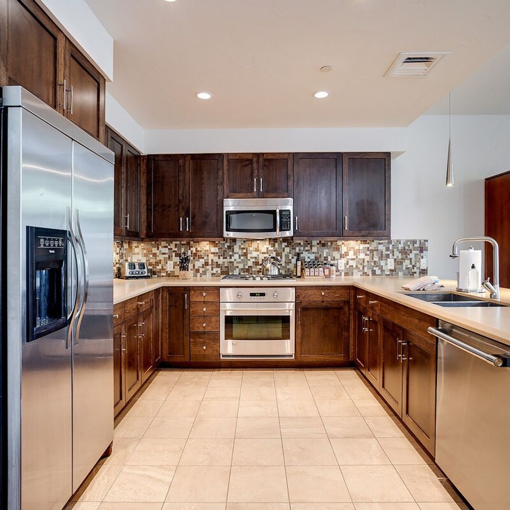 Fully equipped kitchen