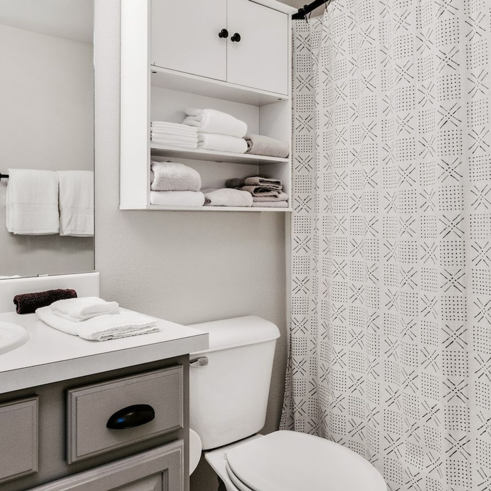 Full bathroom