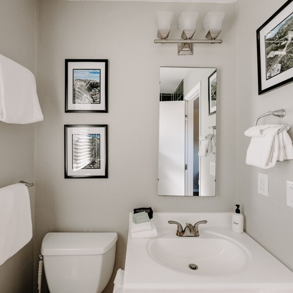 En suite bathroom to bedroom 3