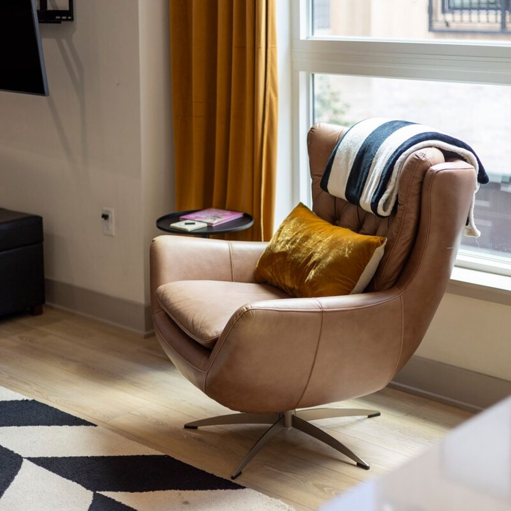 Living area seating