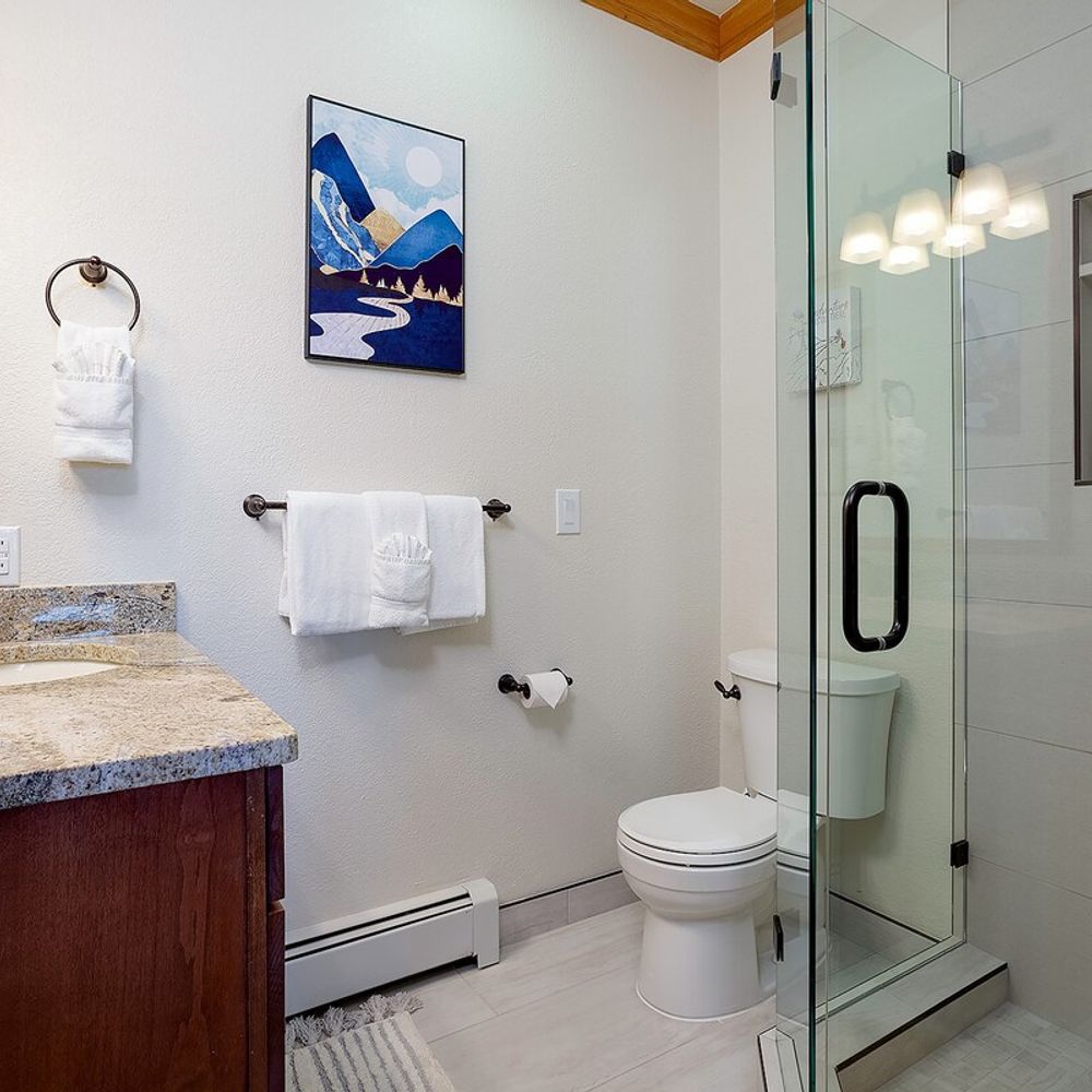 En suite bathroom to bedroom 4