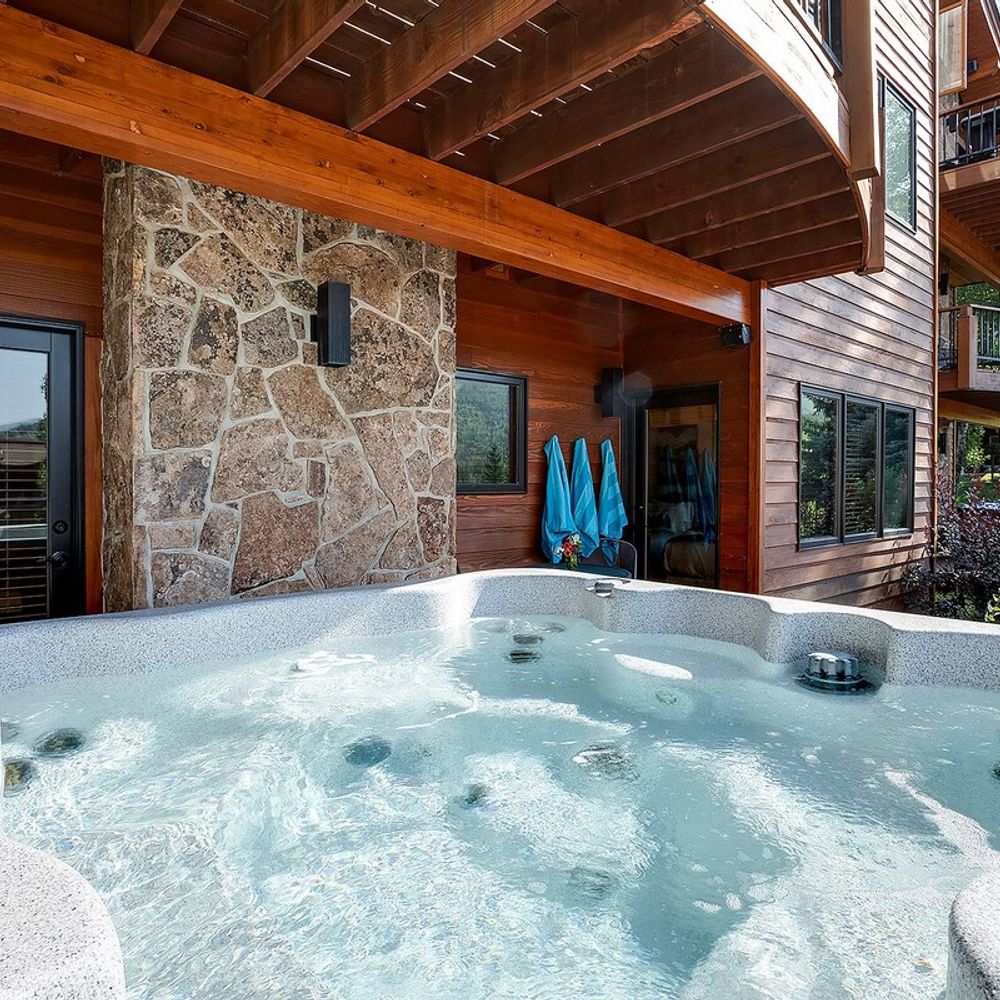 Hot tub
