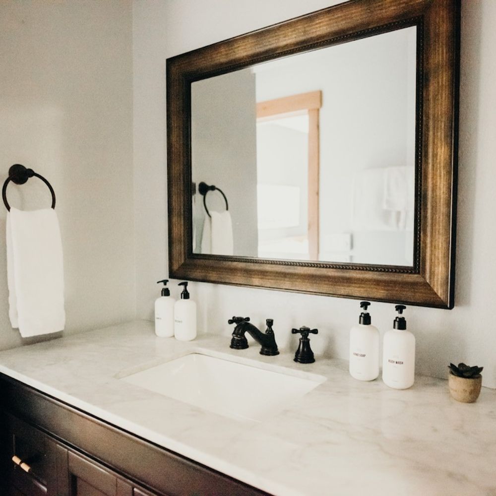 Full bathroom 2