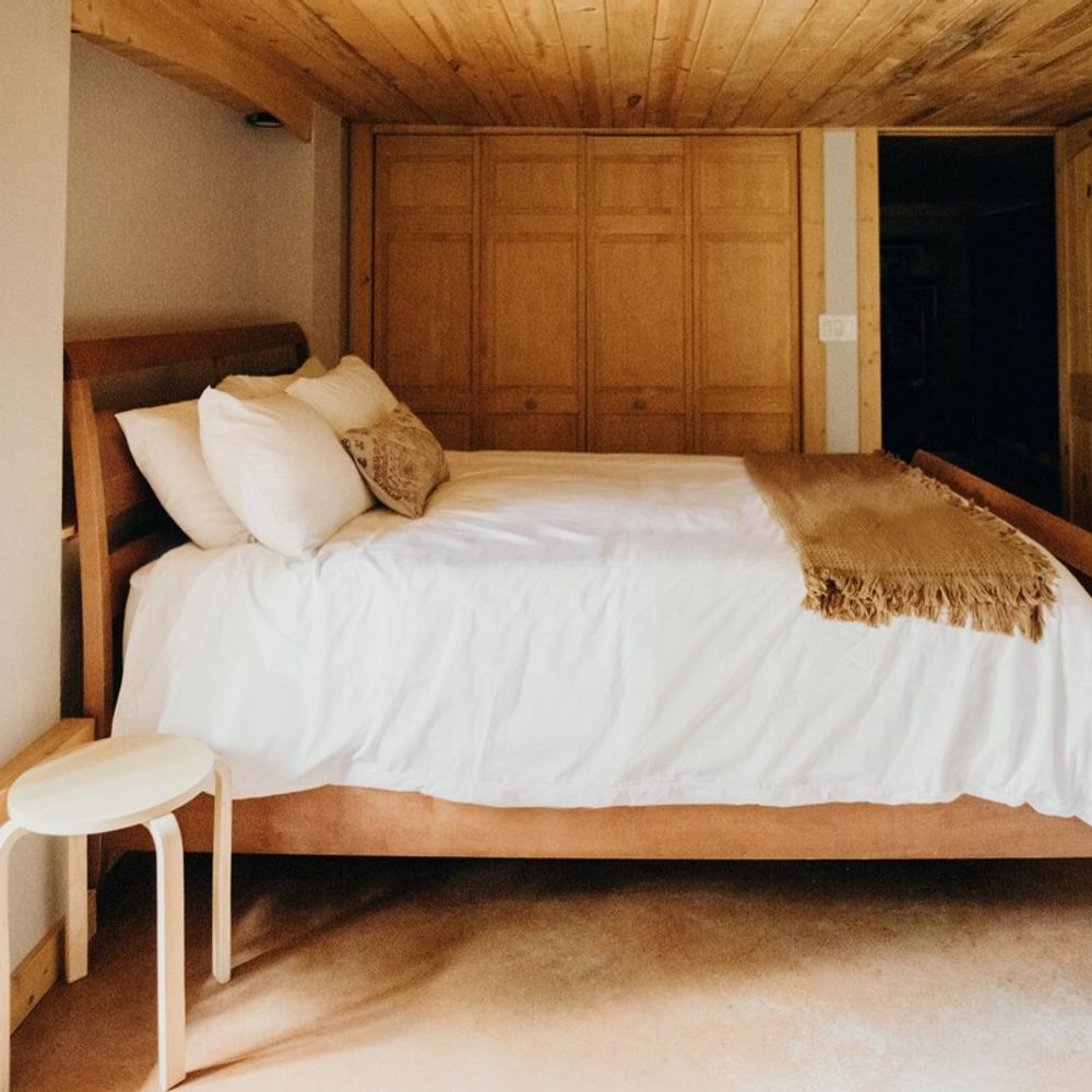 Basement bedroom