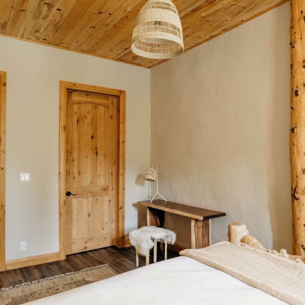Main level bedroom - WFH space