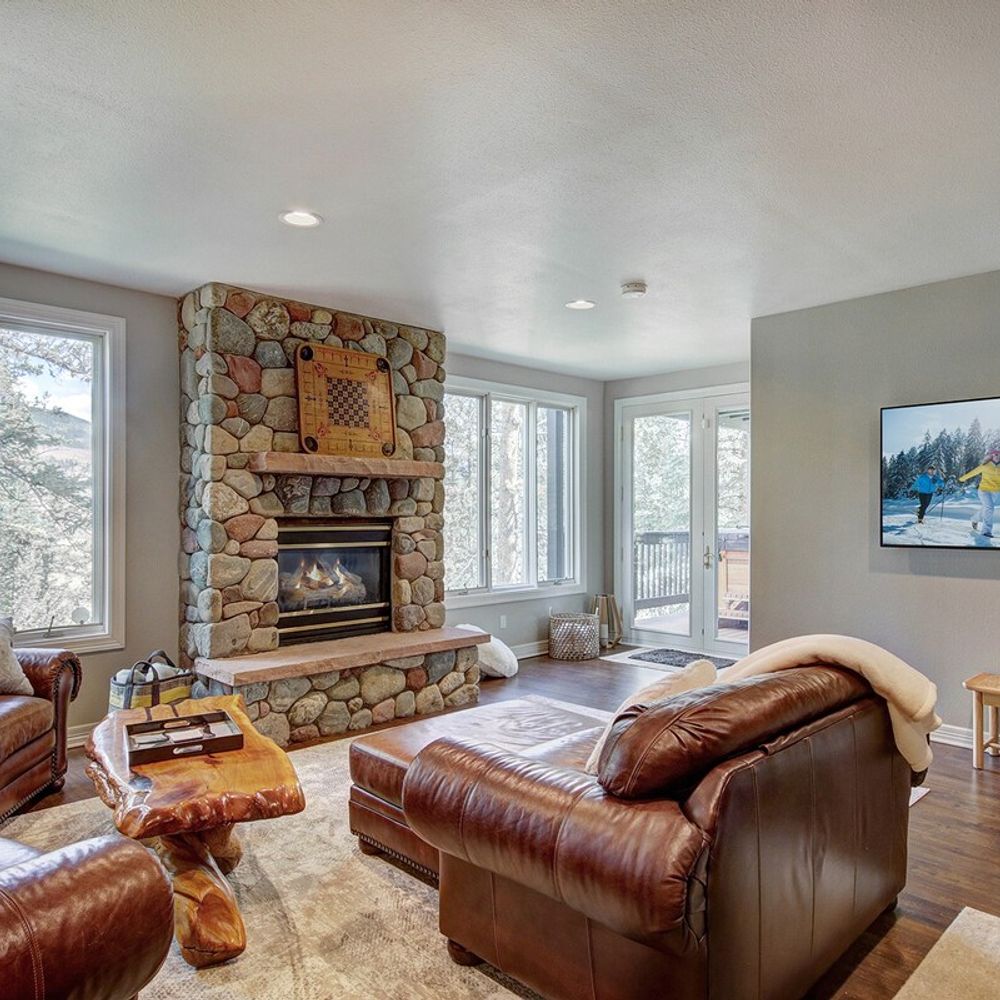 Living area 2 on lower level *Please note the lower level fireplace is not currently working*